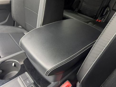 Used 2023 Volkswagen Atlas Cross Sport SE w/ Black Wheel Package image 69