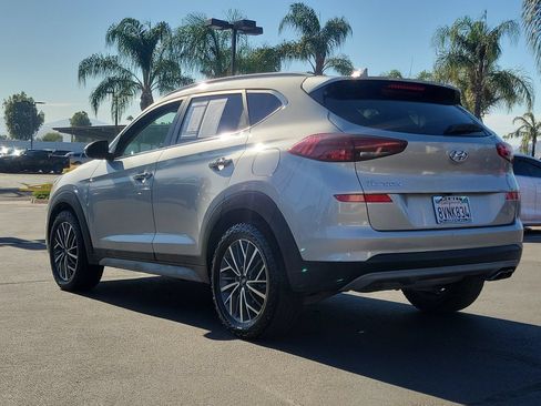 Used 2021 Hyundai Tucson Limited w/ Cargo Package FWD image 4