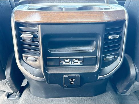 Used 2022 RAM 1500 Laramie image 25