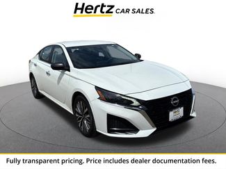 Used 2025 Nissan Altima 2.5 SV FWD video 1