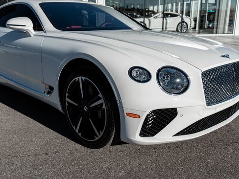 Used 2023 Bentley Continental GT Mulliner image 18