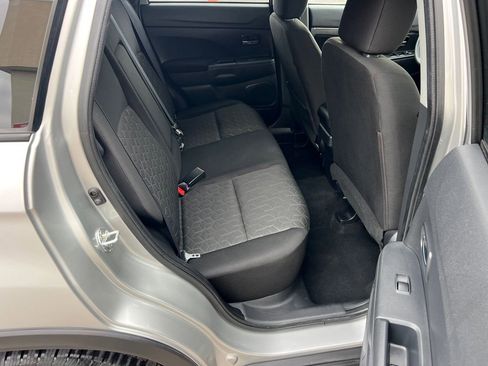 Used 2020 Mitsubishi Outlander Sport ES image 28