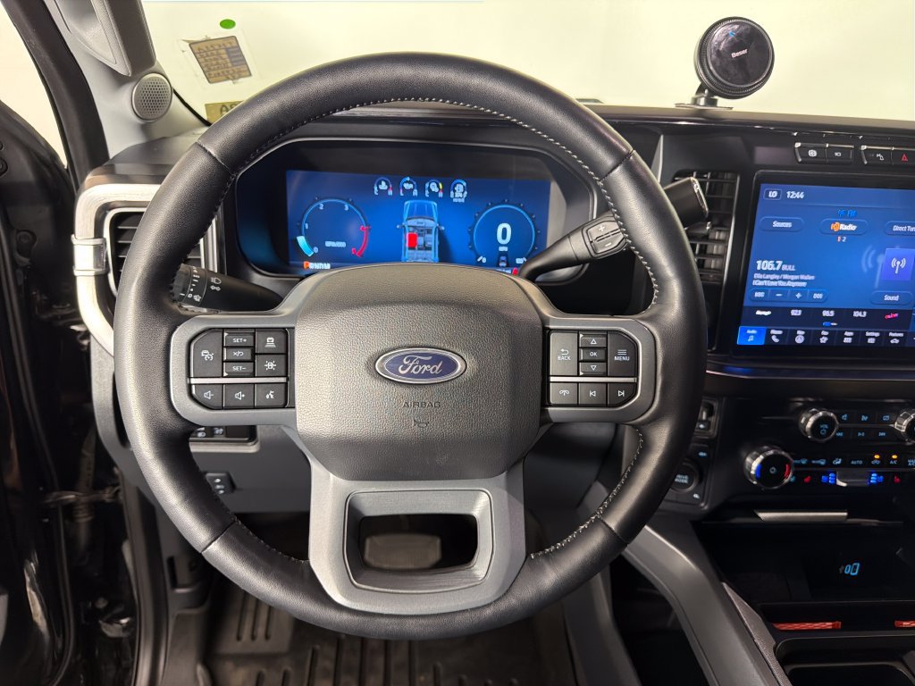 Used 2024 Ford F250 Lariat w/ Lariat Ultimate Package AWD/4WD image 12