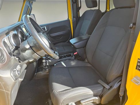 Used 2020 Jeep Wrangler Unlimited Sport S image 10