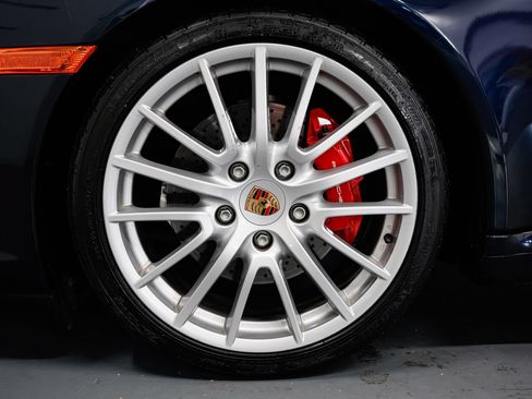 Used 2006 Porsche 911 Carrera S RWD image 42