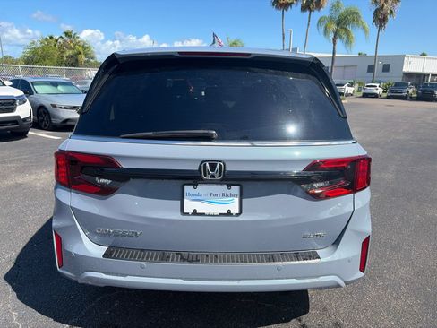 Used 2026 Honda Odyssey Elite image 6