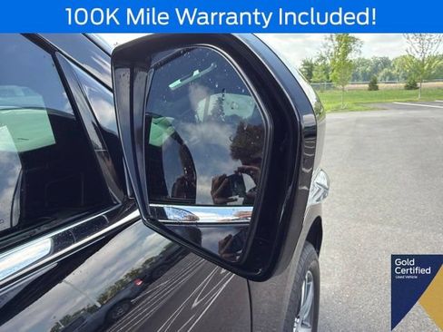 Used 2023 Ford Expedition Limited AWD/4WD image 8