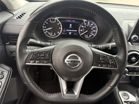 Used 2022 Nissan Sentra SV image 13