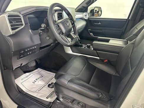 Used 2024 Toyota Sequoia Platinum AWD/4WD image 11