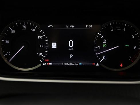 Used 2020 Land Rover Range Rover Evoque S image 16