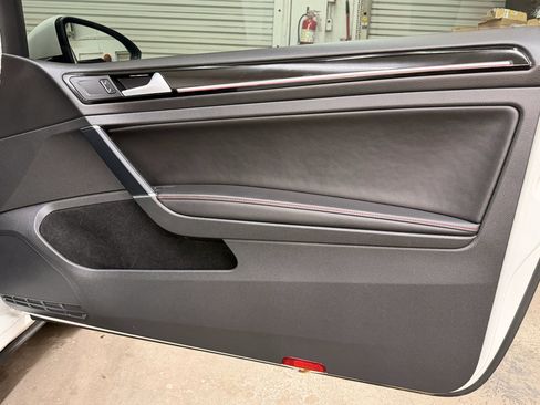 Used 2015 Volkswagen GTI SE w/ Lighting Package (SEL) image 33