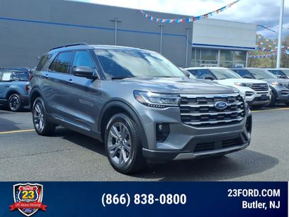 Certified 2025 Ford Explorer Active w/ Active Comfort Package