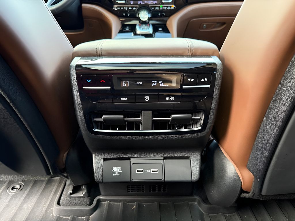 Used 2024 Acura MDX w/ Technology Package AWD/4WD image 12