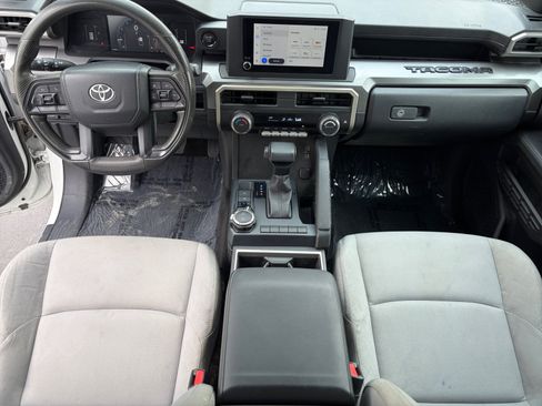 Used 2024 Toyota Tacoma SR5 AWD/4WD image 24