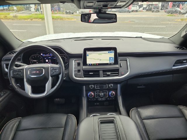 Used 2021 GMC Yukon XL SLT w/ SLT Premium Package RWD image 12