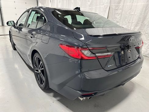 Used 2026 Toyota Camry XSE FWD image 5