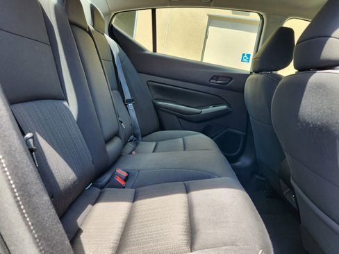 Used 2024 Nissan Altima 2.5 SV FWD image 50