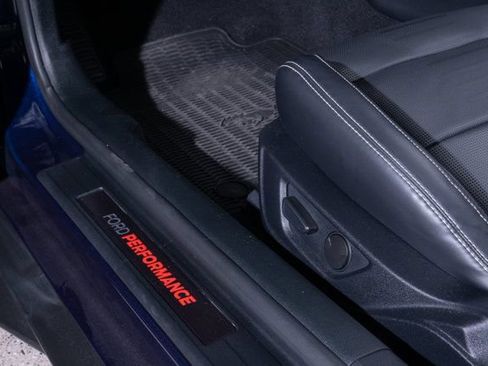 Used 2020 Ford Mustang Shelby GT500 w/ Technology Package image 29