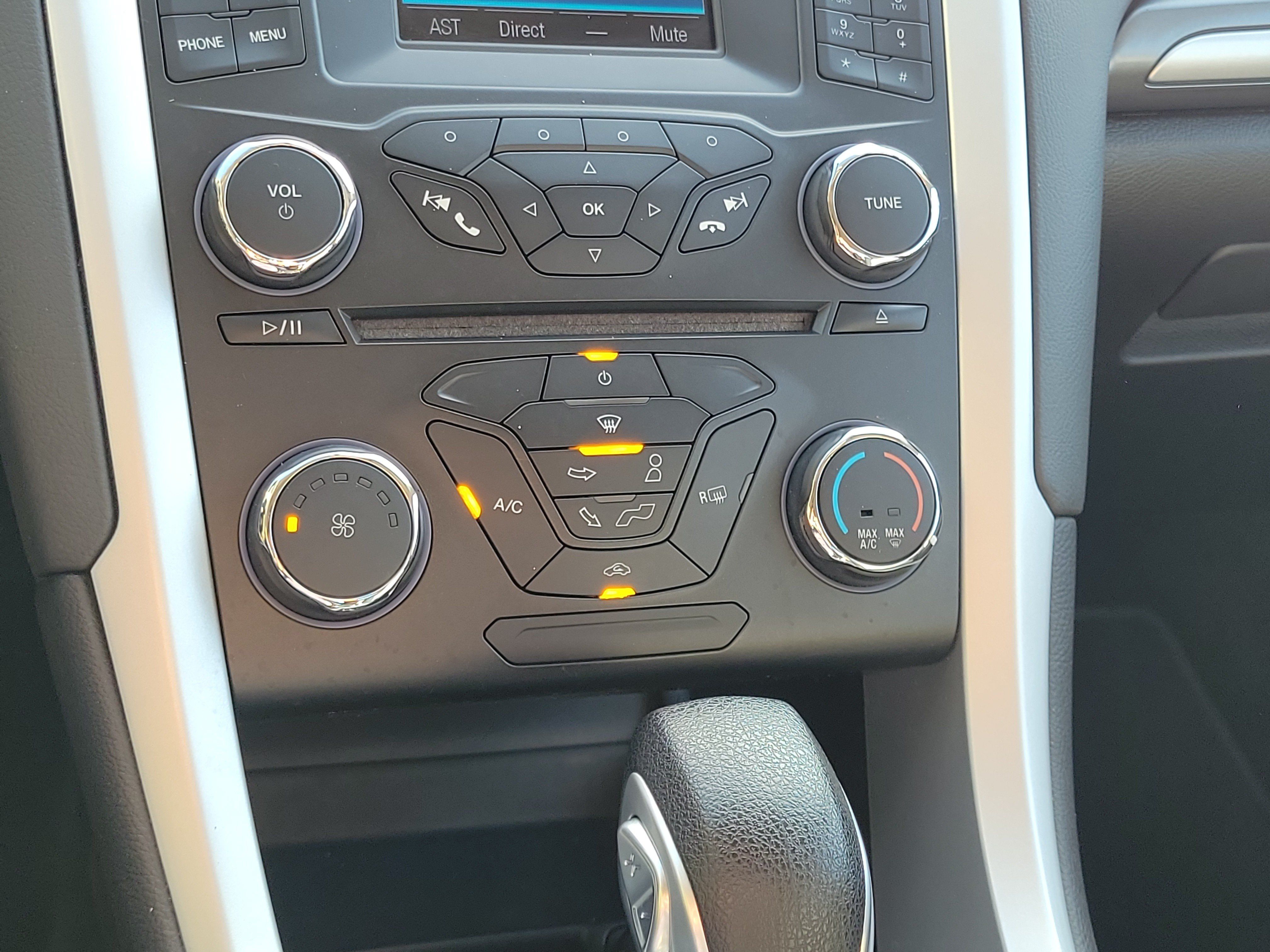 Used 2015 Ford Fusion S FWD image 27
