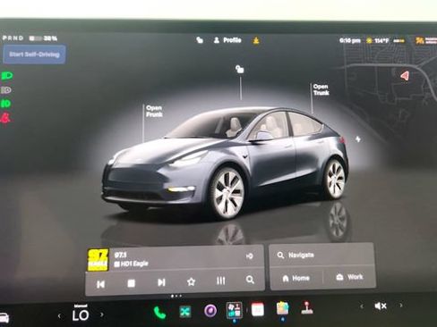 Used 2023 Tesla Model Y Long Range AWD/4WD image 61