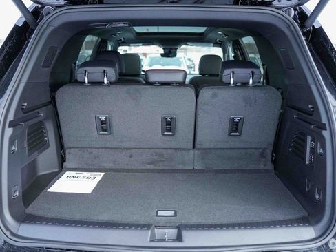 Used 2026 Chevrolet Traverse RS image 12