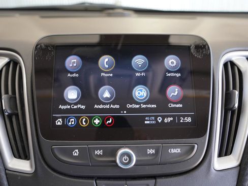 Used 2025 Chevrolet Malibu LT image 18