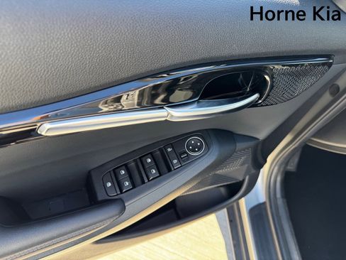 Certified 2023 Kia Seltos S w/ Navigation Package image 11