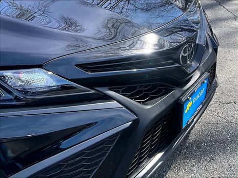 Used 2022 Toyota Camry SE image 30