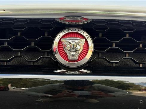 Used 2018 Jaguar F-TYPE Coupe image 35