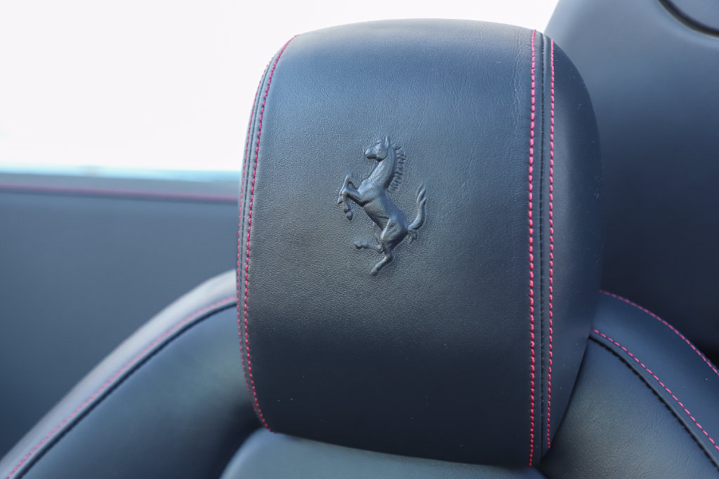 Used 2012 Ferrari 458 Spider RWD image 28