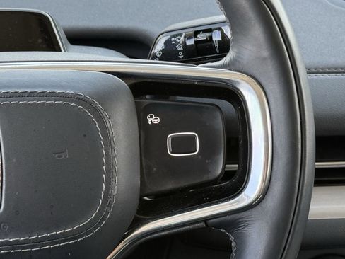 Used 2025 Lincoln Navigator Reserve image 15