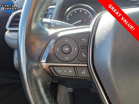 Used 2022 Toyota Camry SE image 13