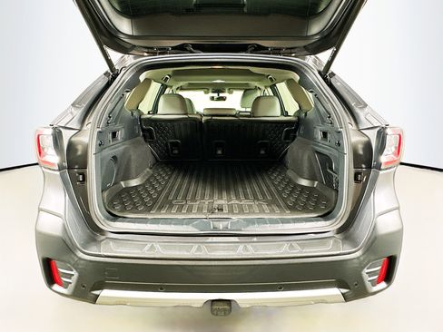 Used 2020 Subaru Outback Limited w/ Popular Package #2 image 28