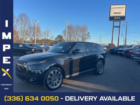 Used 2025 Land Rover Range Rover Sport SE image 1