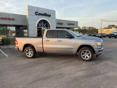 Used 2022 RAM 1500 Big Horn AWD/4WD image 2