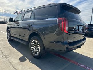 New 2025 Ford Expedition Active video 3