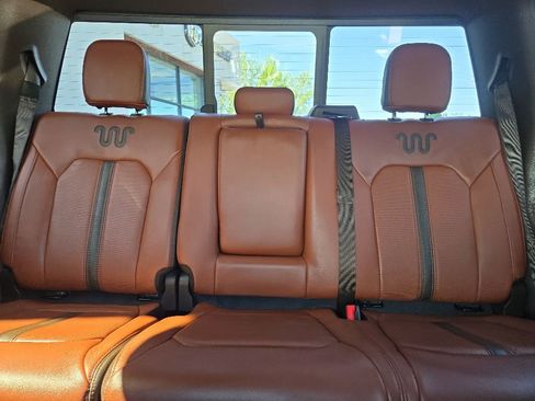 Used 2019 Ford F150 King Ranch w/ Equipment Group 601A Luxury AWD/4WD image 47