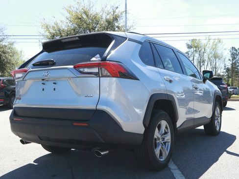 Used 2023 Toyota RAV4 XLE image 6