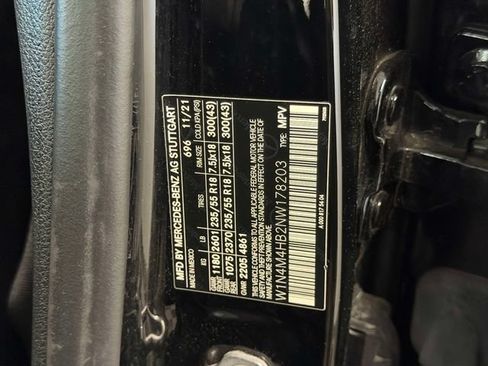 Certified 2022 Mercedes-Benz GLB 250 4MATIC image 19
