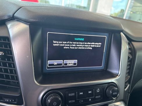 Used 2019 Chevrolet Tahoe LT RWD image 12