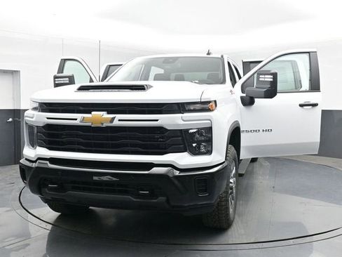 New 2026 Chevrolet Silverado 2500 Custom w/ Custom Value Package AWD/4WD image 52