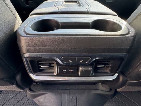 Used 2020 Chevrolet Silverado 2500 LTZ w/ LTZ Convenience Package image 29