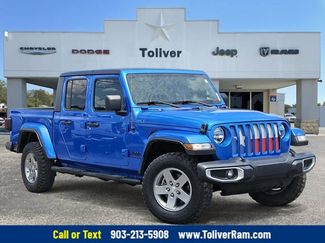 Used 2021 Jeep Gladiator Sport image 1