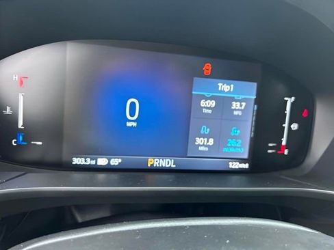 Used 2024 Ford Escape ST-Line w/ Equipment Group 301A FWD image 16