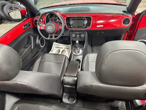 Used 2015 Volkswagen Beetle 1.8T image 9