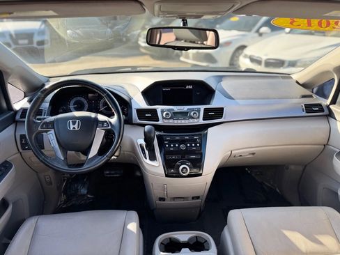 Used 2013 Honda Odyssey EX-L image 19