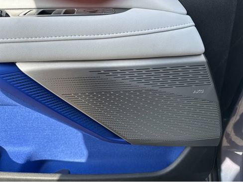 New 2026 Cadillac Optiq Luxury 1 image 35