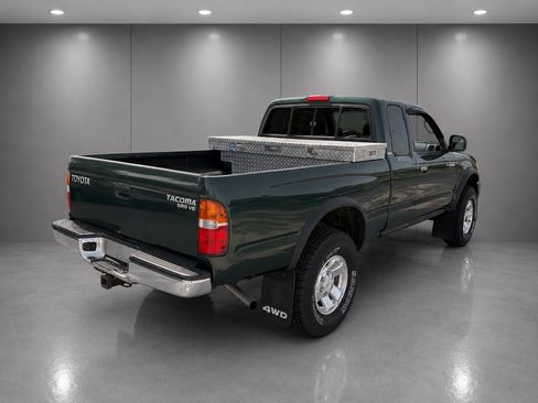 Used 2000 Toyota Tacoma 4x4 Xtracab V6 image 7