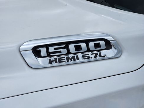 Used 2020 RAM 1500 Laramie image 13