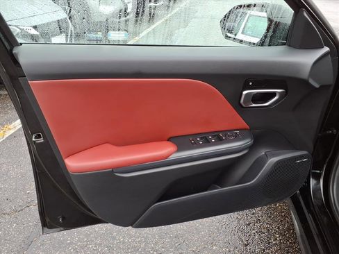 Used 2025 Kia K4 GT-Line Turbo image 13